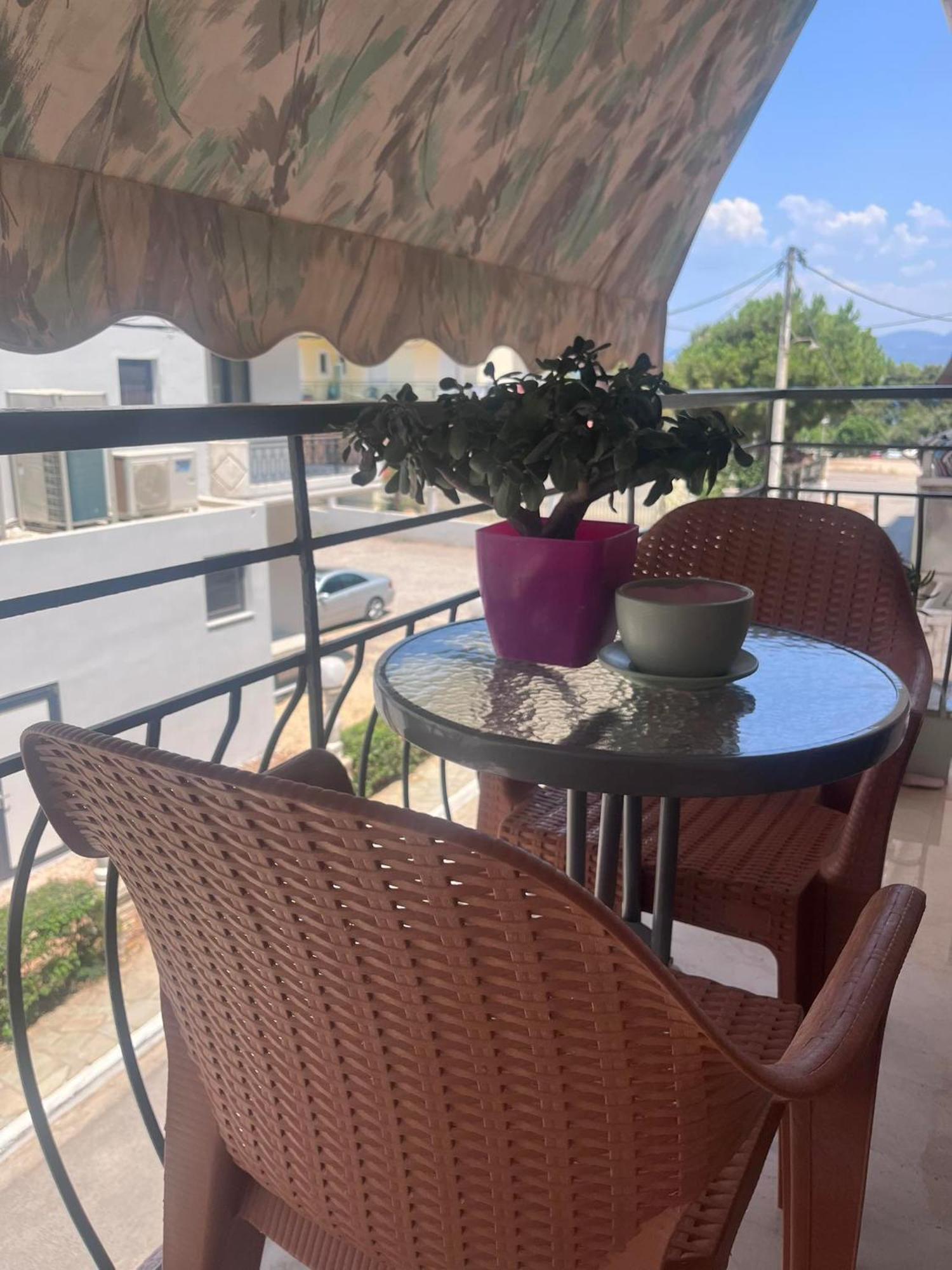 Studios Μιχαλαρεα Kyparissia Buitenkant foto