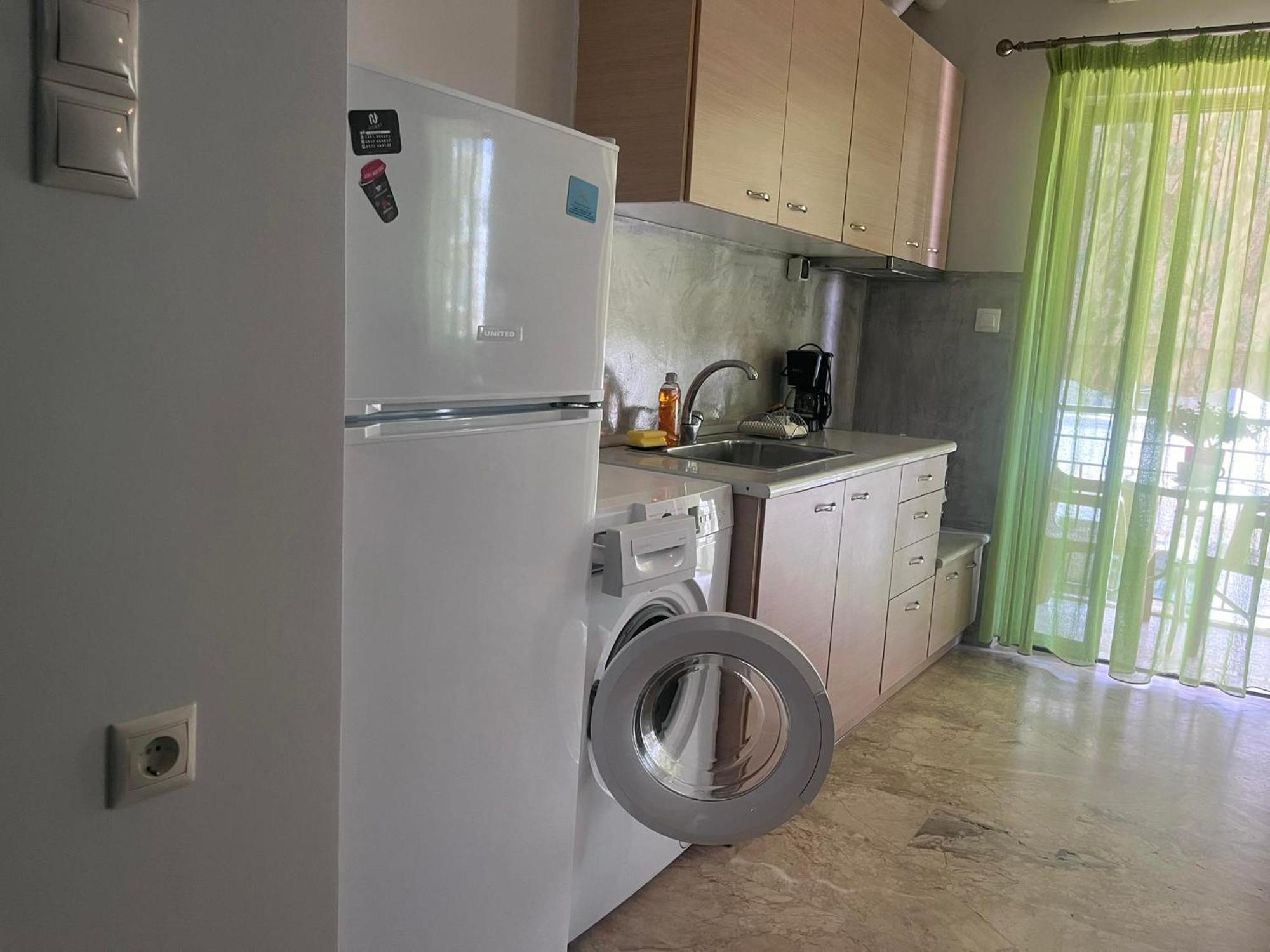 Studios Μιχαλαρεα Kyparissia Buitenkant foto